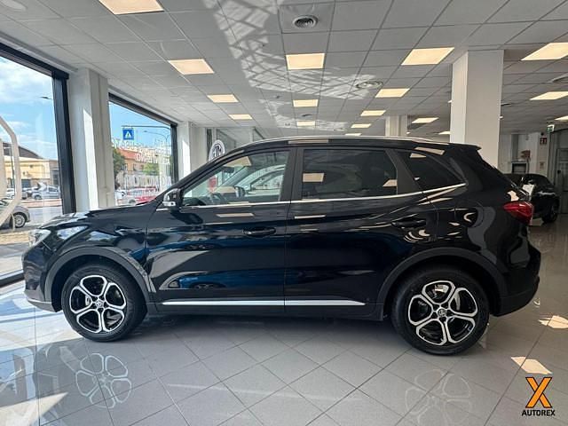 Nuova MG ZS 116 CV (85 kW) 2025 Nero Berlina