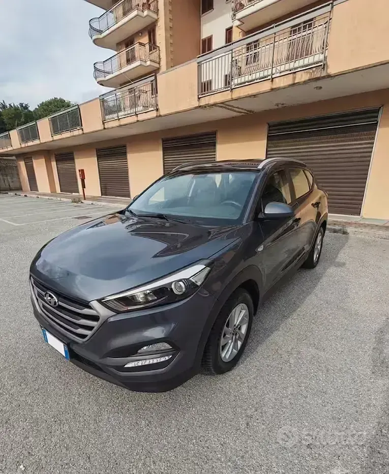 Usata Hyundai Tucson Xpossible 116 CV (85 kW) 2018 Grigio SUV