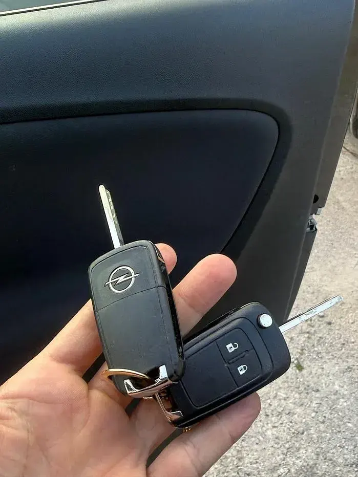 Usata Opel Corsa 95 CV (69 kW) 2015 Nero Utilitaria