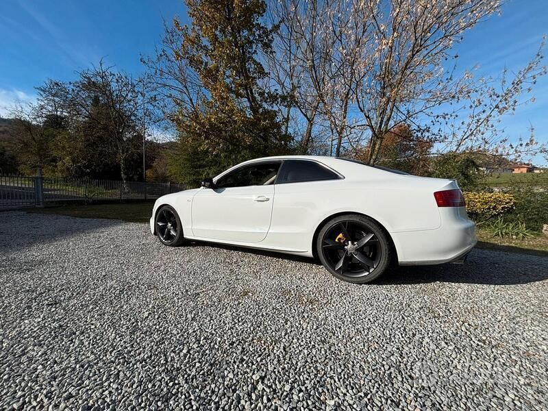 Usata Audi A5 170 CV (125 kW) 2010 Bianco Coupé