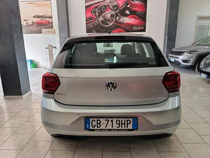 Usata VW Polo Comfortline 80 CV (58 kW) 2020 Argento Berlina