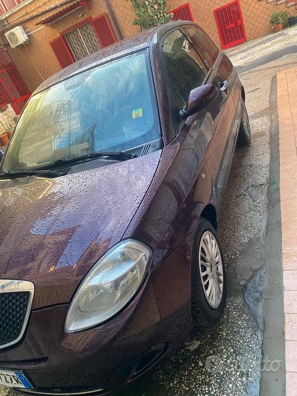 Usata Lancia Ypsilon 69 CV (50 kW) 2008 Utilitaria