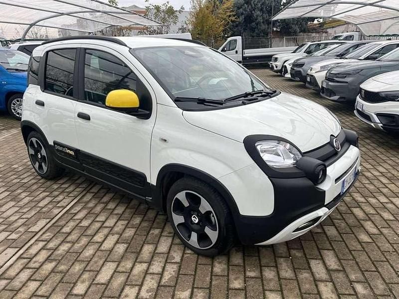 Usata Fiat Panda Cross Cross 69 CV (50 kW) 2025 Bianco Utilitaria