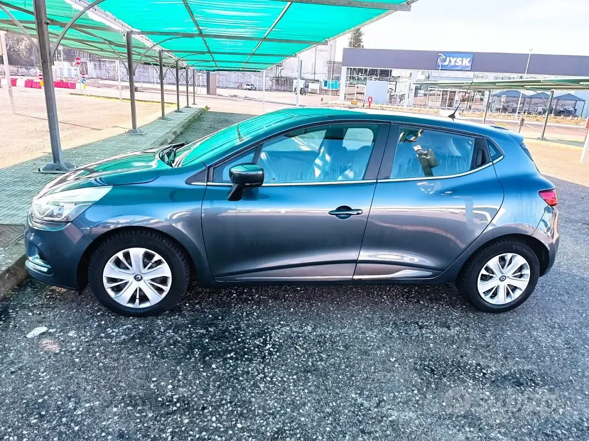 Usata Renault Clio 75 CV (55 kW) 2017 Utilitaria