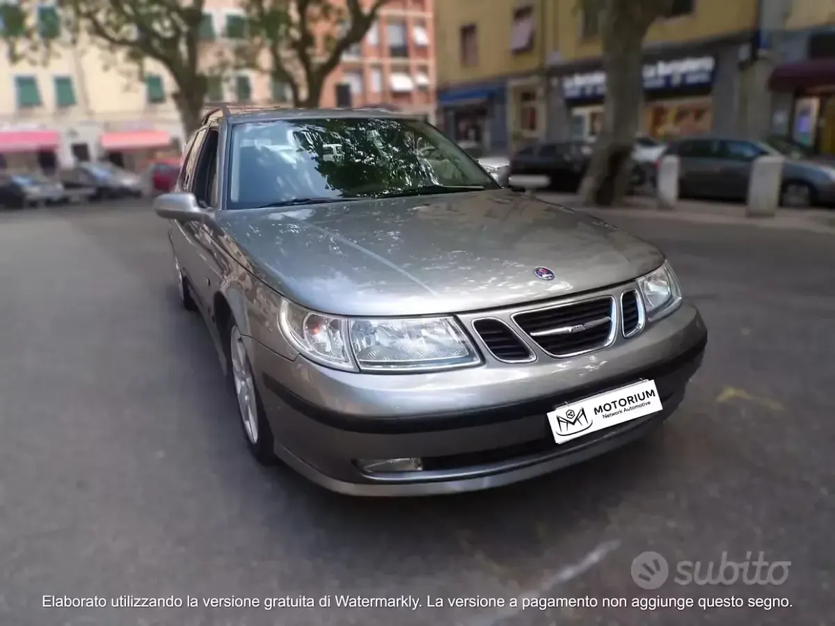 Usata Saab 9-5 Vector 120 CV (88 kW) 2003 Grigio Station wagon