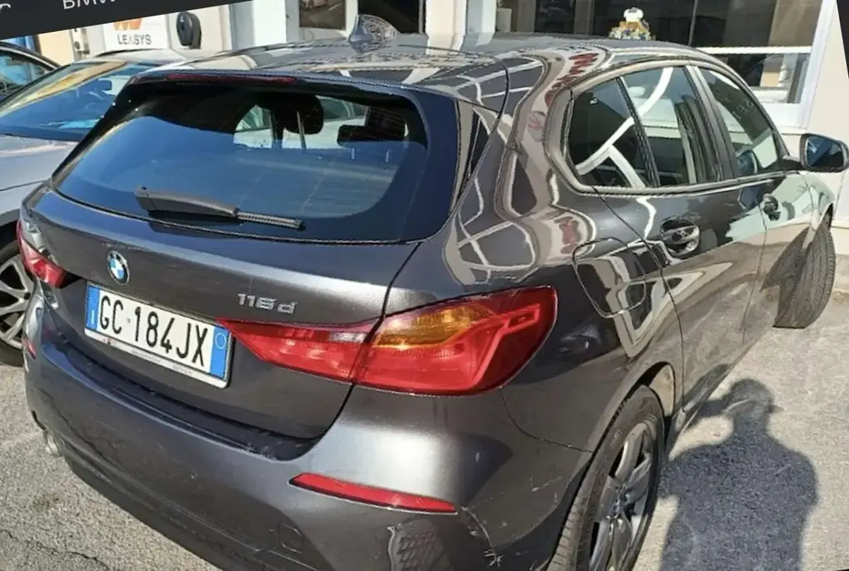 Usata BMW 116 116 CV (85 kW) 2020 Grigio Utilitaria