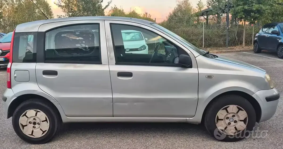 Usata Fiat Panda Active 54 CV (39 kW) 2008 Grigio Utilitaria