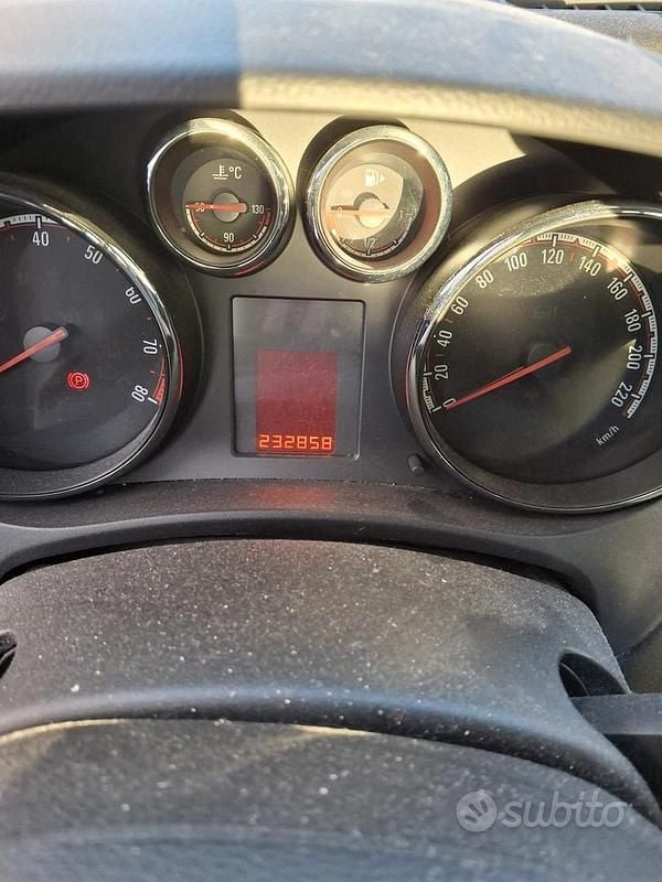 Usata Opel Meriva 2012 Bianco Monovolume