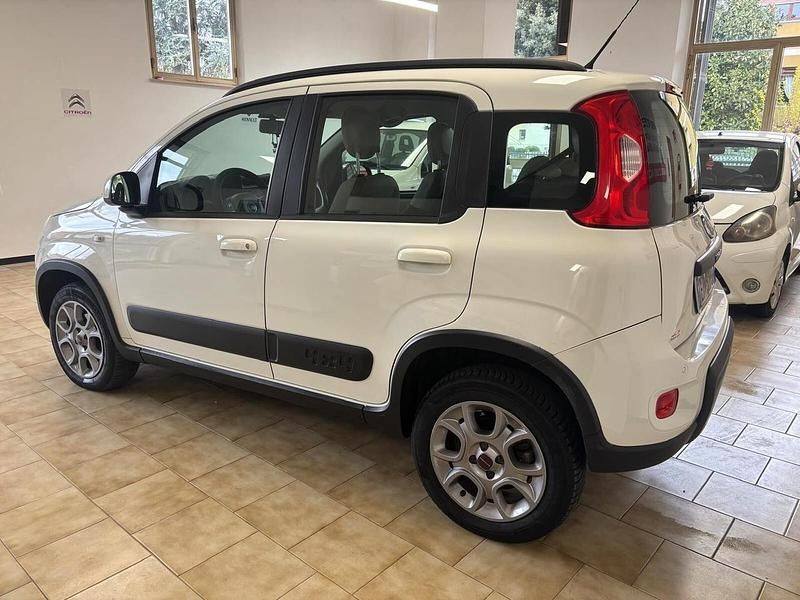 Usata Fiat Panda 4x4 75 CV (55 kW) 2012 Bianco Utilitaria