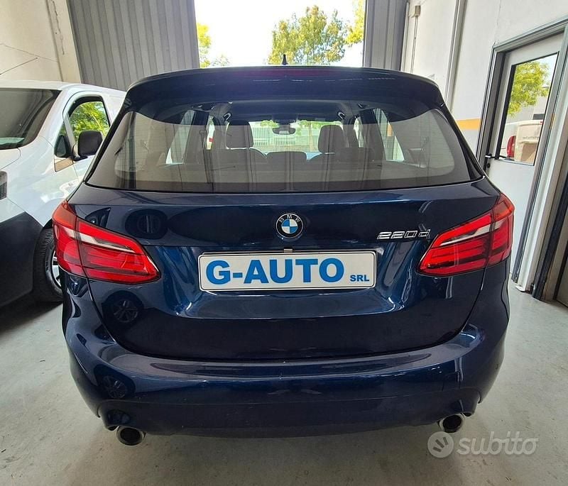 Blu Usata 2021 BMW 220 Station wagon | 9700 € (Buon prezzo) - Immagine 1/4