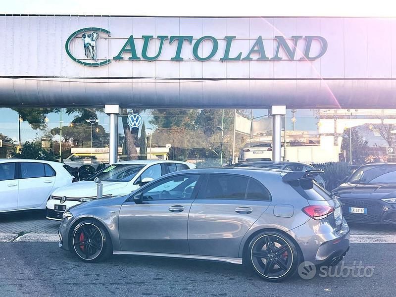 Begagnad Mercedes A45 AMG AMG 496 HK (364 kW) 2021 Grå Sedan
