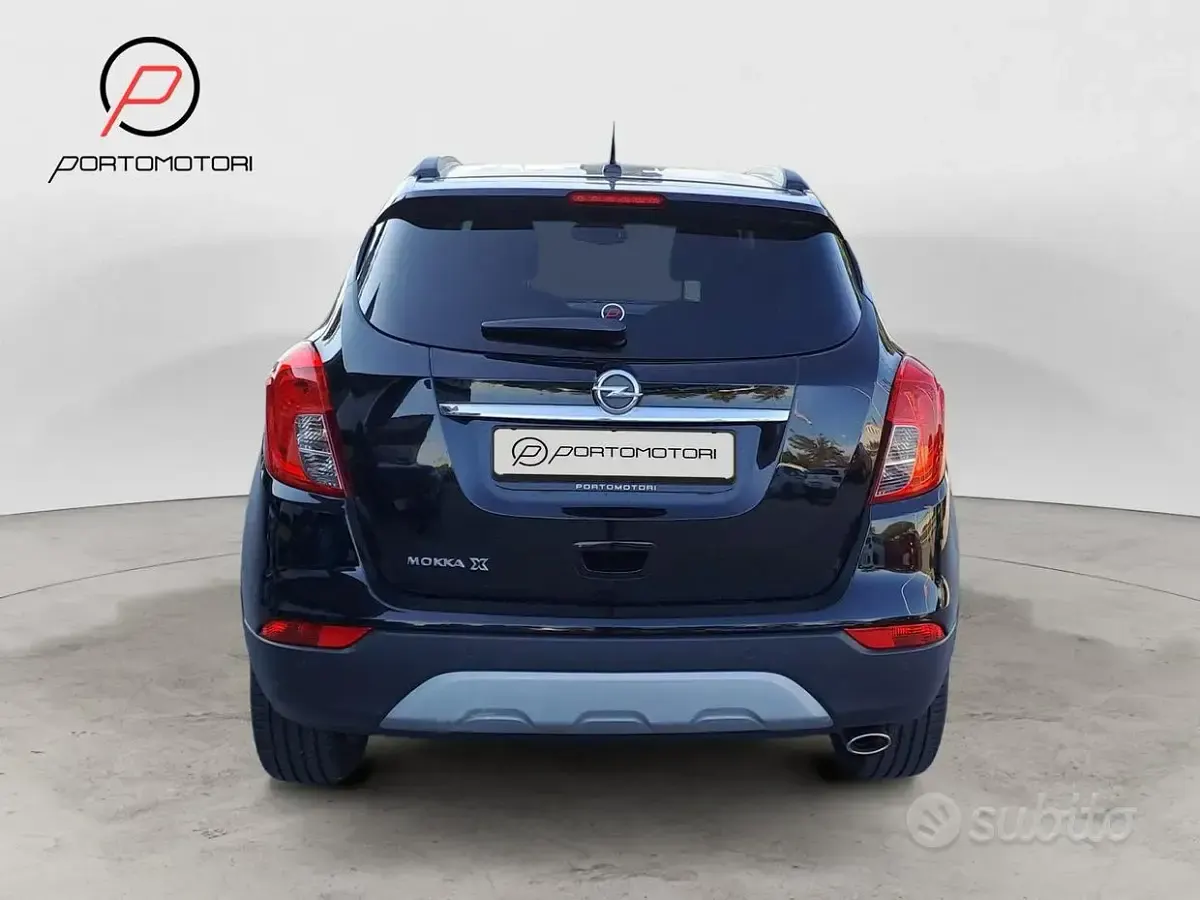 Usata Opel Mokka X 140 CV (102 kW) 2019 Nero SUV
