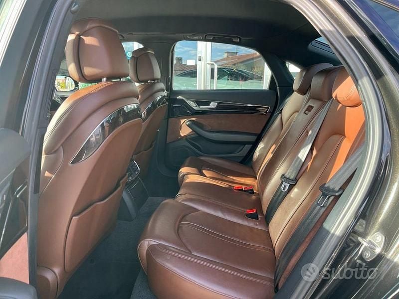 Usata Audi A8 Ambiente 262 CV (192 kW) 2017 Nero Berlina