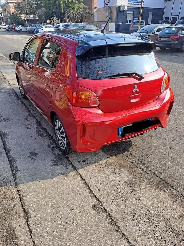 Usata Mitsubishi Space Star 71 CV (52 kW) 2021 Rosso Utilitaria