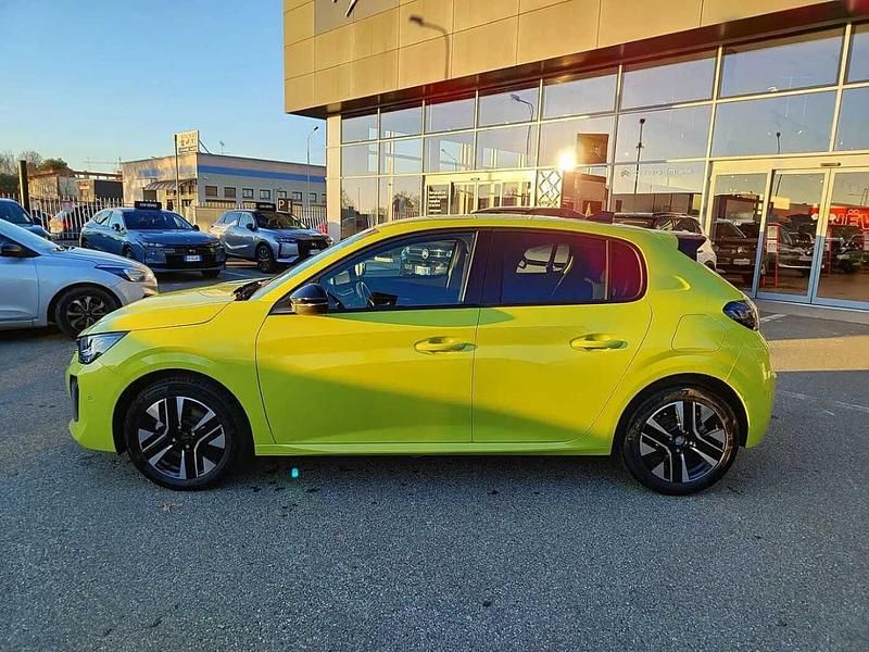 Nuova Peugeot 208 Allure+ 110 CV (80 kW) 2025 Giallo agueda Utilitaria