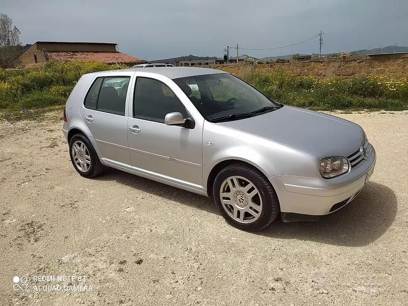 Usata VW Golf IV 110 CV (80 kW) 2001 Grigio Berlina
