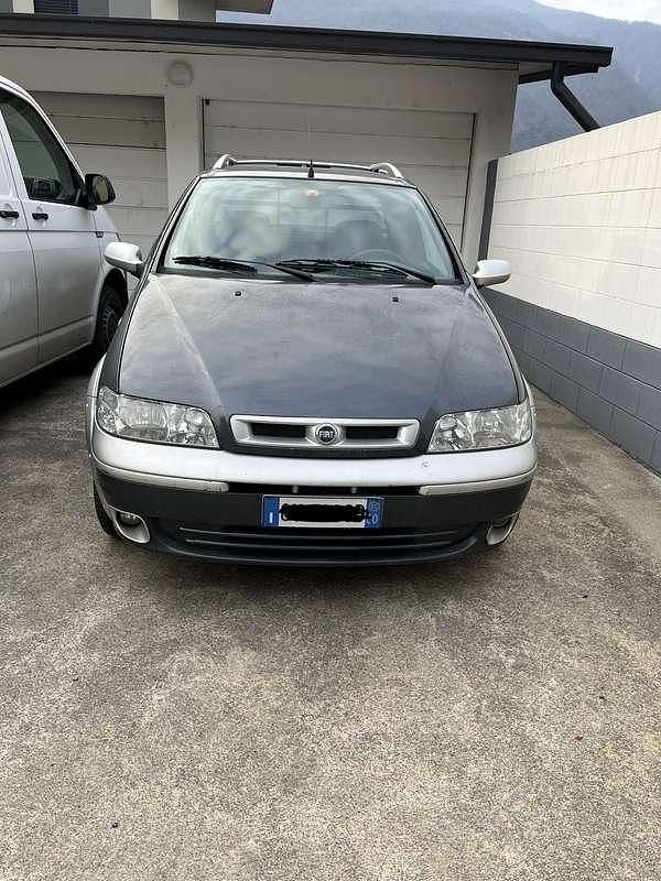 Usata Fiat Strada 80 CV (58 kW) 1996 Grigio Pick-up