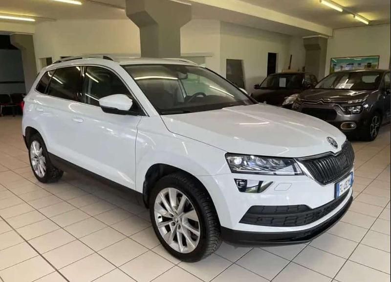 Bianco Usata 2018 Skoda Karoq Style SUV | 15.900 € (Buon prezzo) - Immagine 1/4