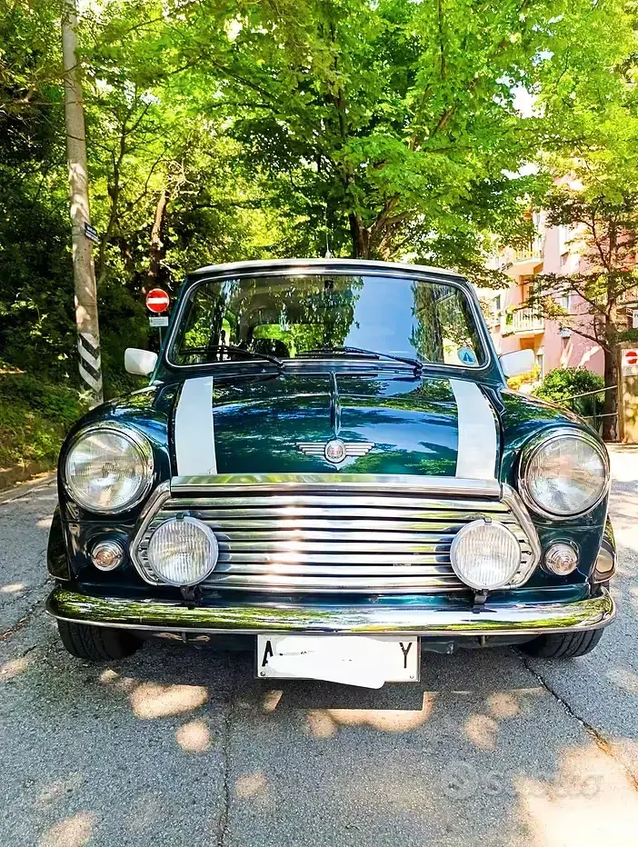 Usata Mini Cooper 63 CV (46 kW) 1996 Verde Utilitaria