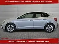 Usata VW Polo Style 90 CV (66 kW) 2022 Grigio Utilitaria