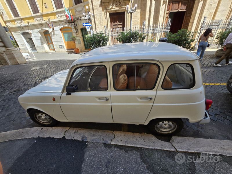 Usata Renault R4 33 CV (24 kW) 1989 Bianco Utilitaria