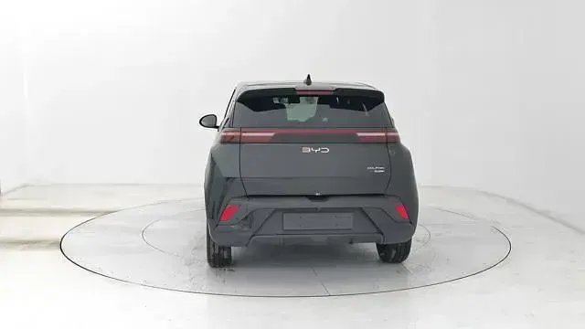 Nuova BYD Dolphin Surf Boost 35 kW (48 CV) 2026 Nero Utilitaria