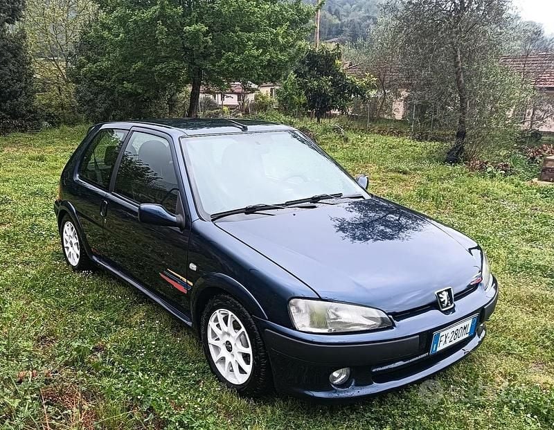 Usata Peugeot 106 118 CV (86 kW) 2000 Blu Utilitaria