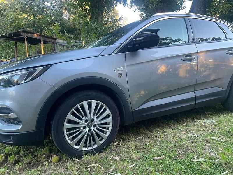 Usata Opel Grandland X Innovation 120 CV (88 kW) 2018 Grigio SUV