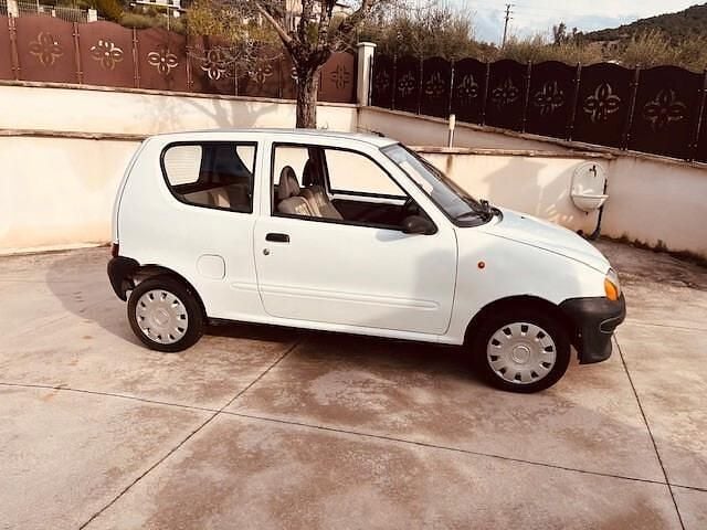 Usata Fiat Seicento 39 CV (28 kW) 1999 Bianco Utilitaria