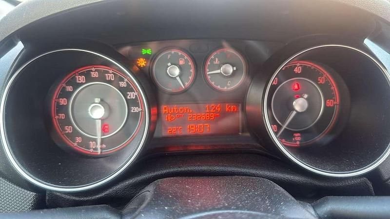 Usata Fiat Grande Punto S 75 CV (55 kW) 2015 Grigio Utilitaria