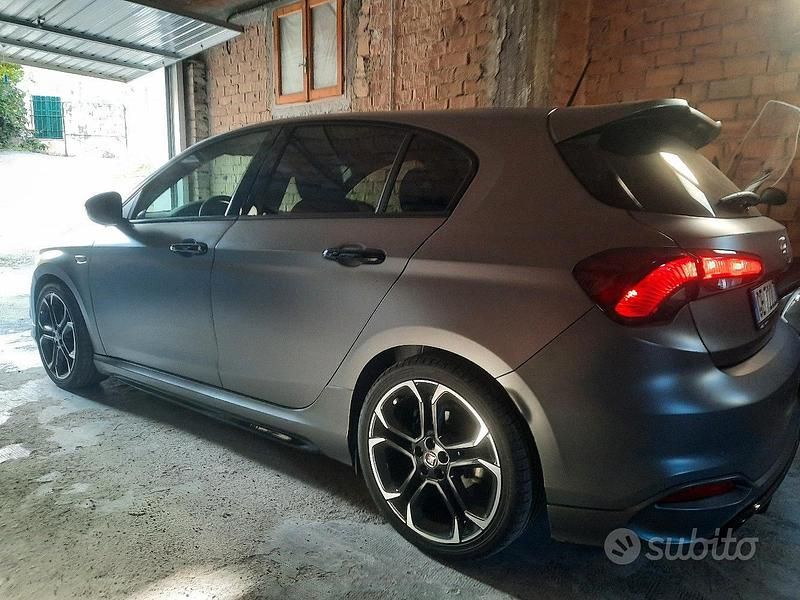 Usata Fiat Tipo Sport 95 CV (69 kW) 2021 Grigio Berlina