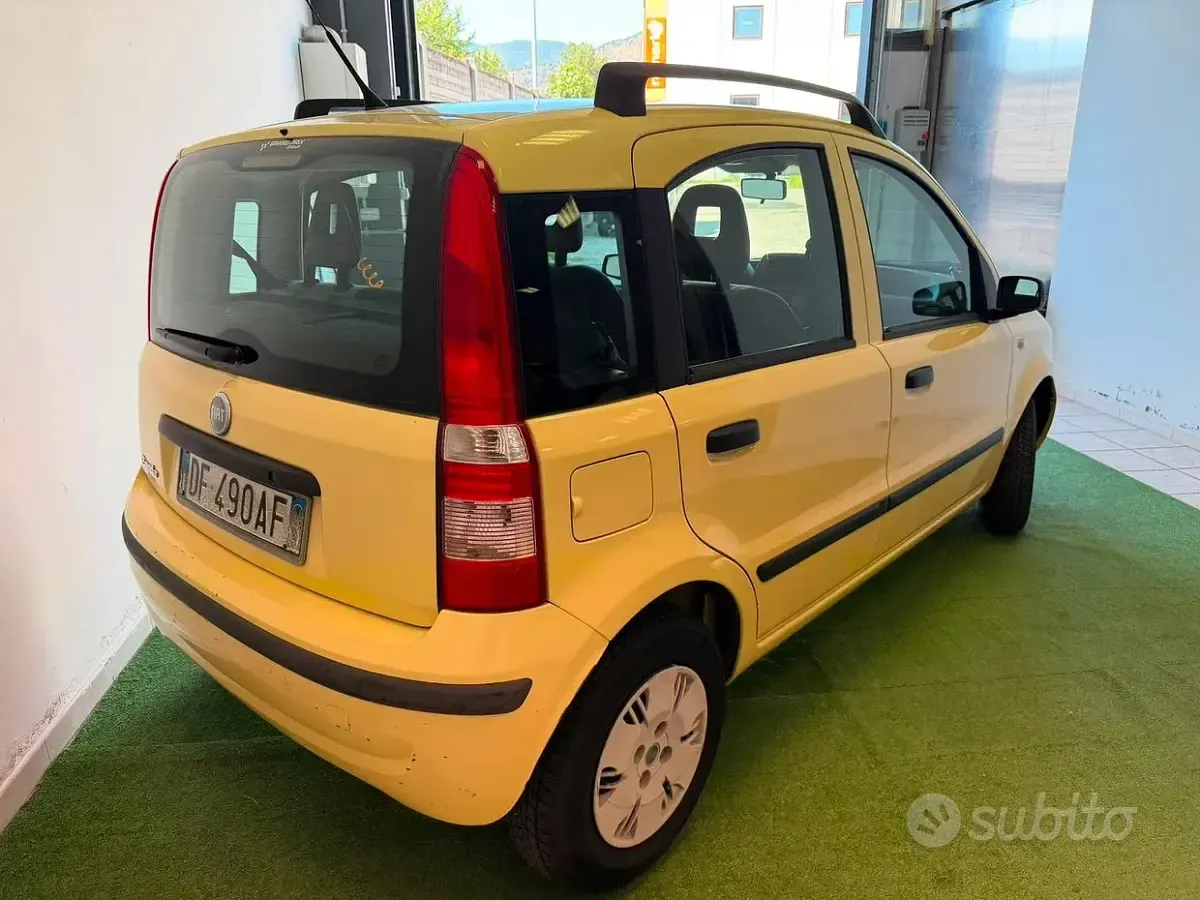 Usata Fiat Panda 60 CV (44 kW) 2007 Utilitaria
