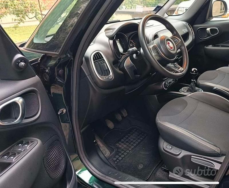 Usata Fiat 500L Cross 120 CV (88 kW) 2017 Nero Monovolume