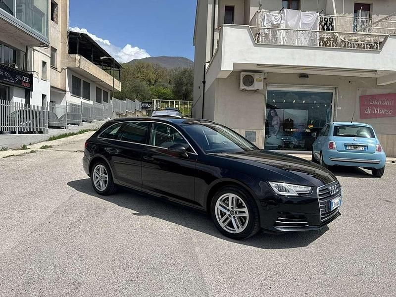 Usata Audi A4 Ambiente 190 CV (139 kW) 2017 Nero Station wagon