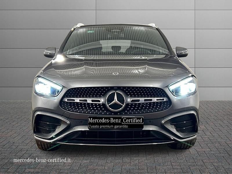 Nuova Mercedes GLA250 Advanced Plus 163 CV (119 kW) 2025 Grigio montagna metallizzato SUV