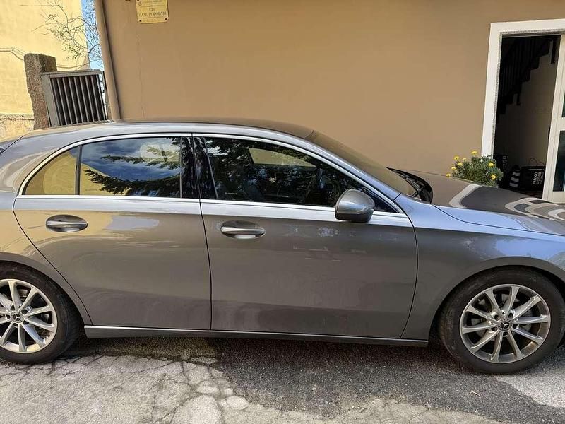 Usata Mercedes A180 116 CV (85 kW) 2019 Berlina