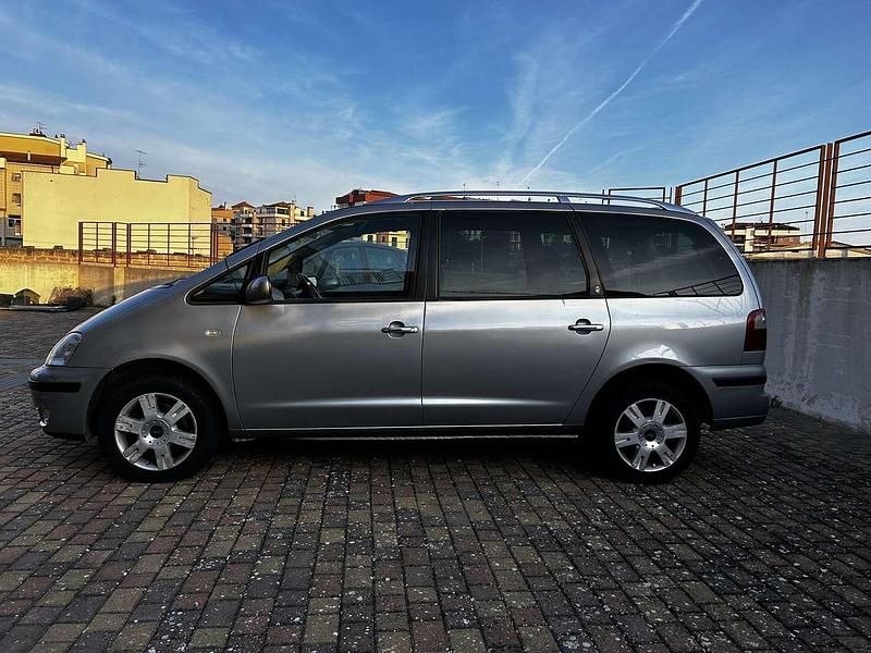 Usata Ford Galaxy 131 CV (96 kW) 2004 Argento Monovolume