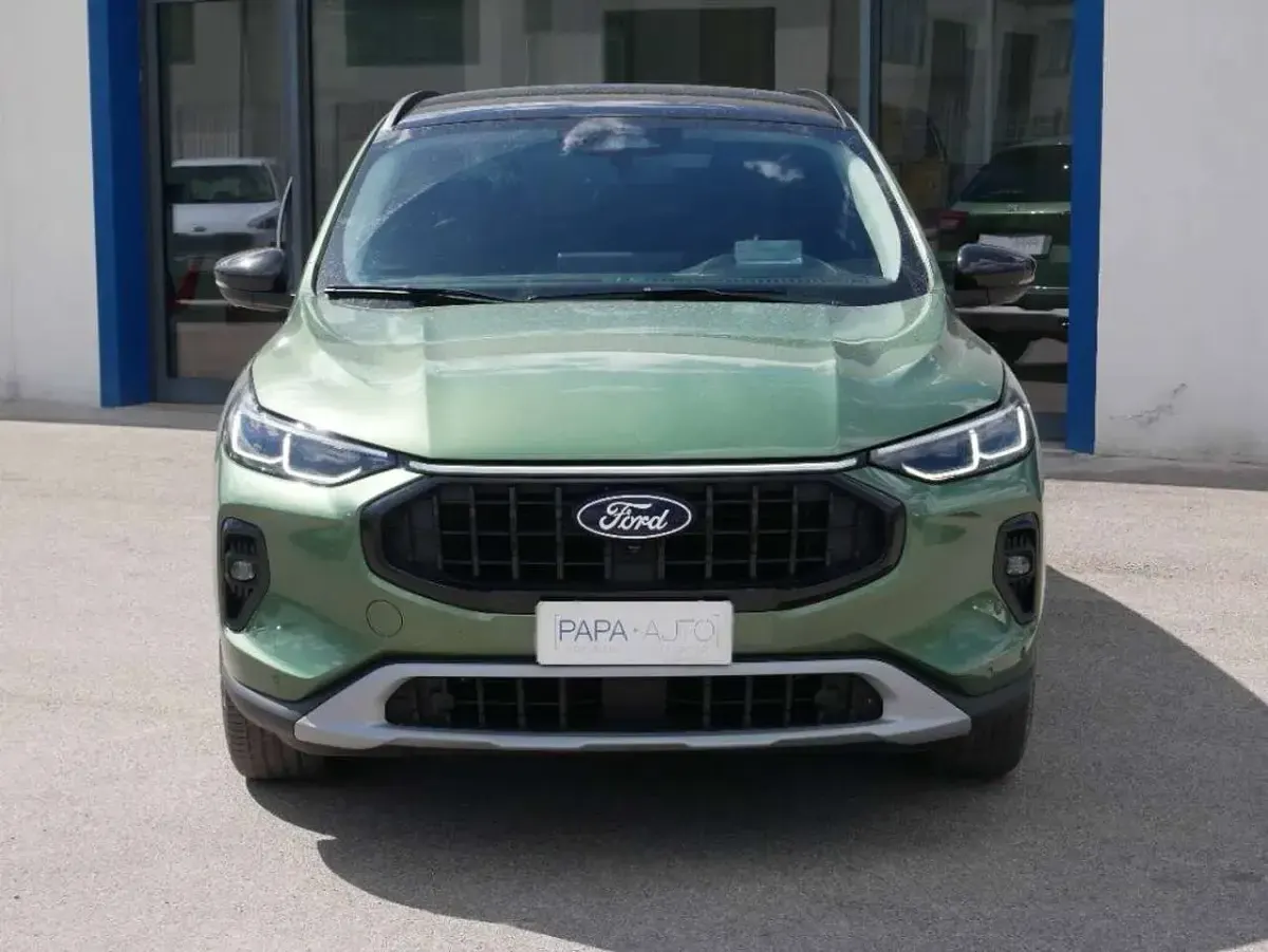 Usata Ford Kuga Active X 151 CV (111 kW) 2024 Bustin green SUV