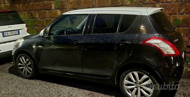 Usata Suzuki Swift 75 CV (55 kW) 2015 Nero Berlina