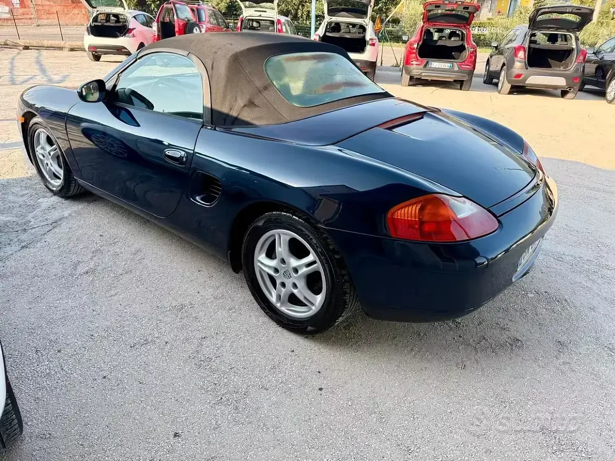 Usata Porsche Boxster 204 CV (150 kW) 1997 Bluazzurro Cabrio
