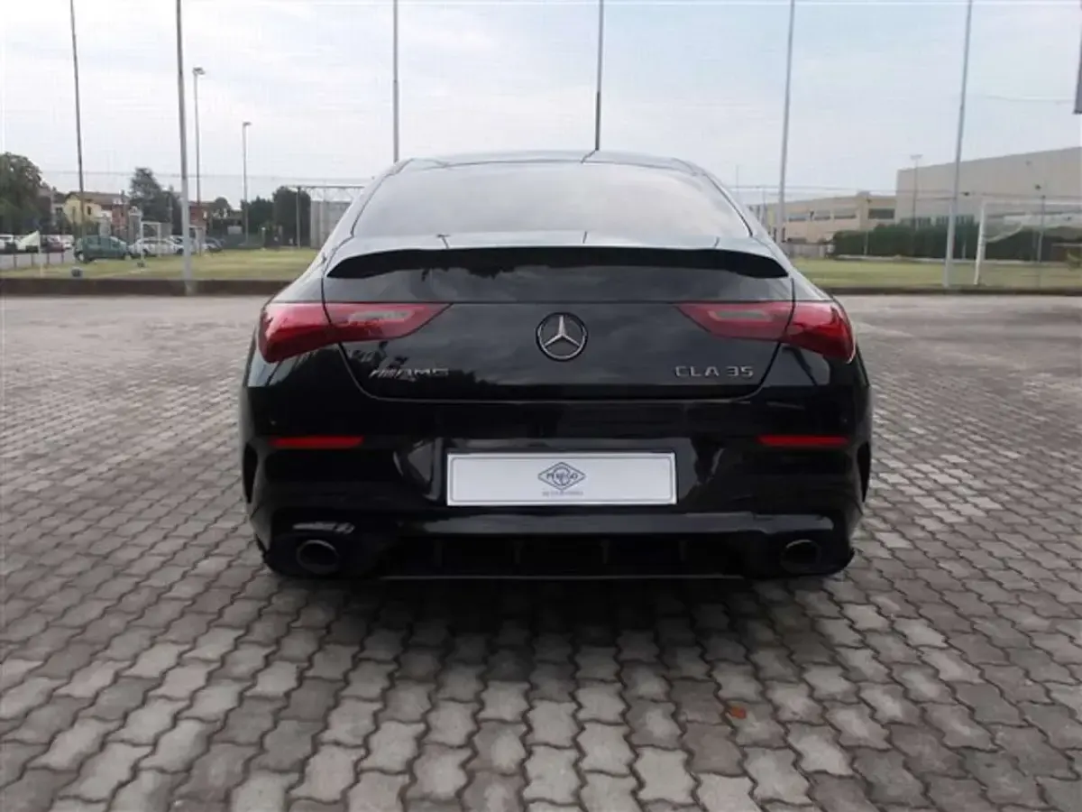 Usata Mercedes CLA35 AMG Premium Plus 306 CV (225 kW) 2024 Nero cosmo Coupé