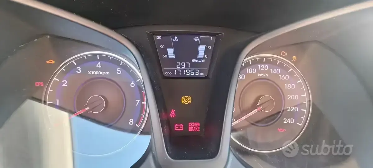 Usata Hyundai ix20 Classic 90 CV (66 kW) 2010 Bianco Utilitaria