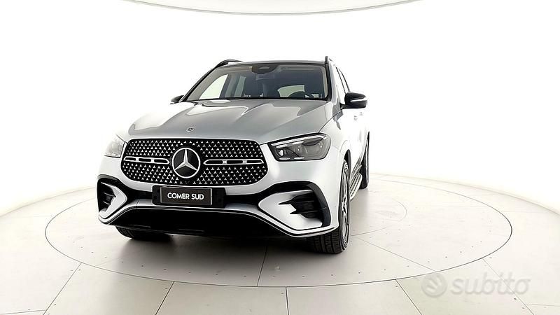 Grigio Usata 2024 Mercedes GLE450 AMG AMG Line Premium Plus SUV | 88.900 € - Immagine 1/4