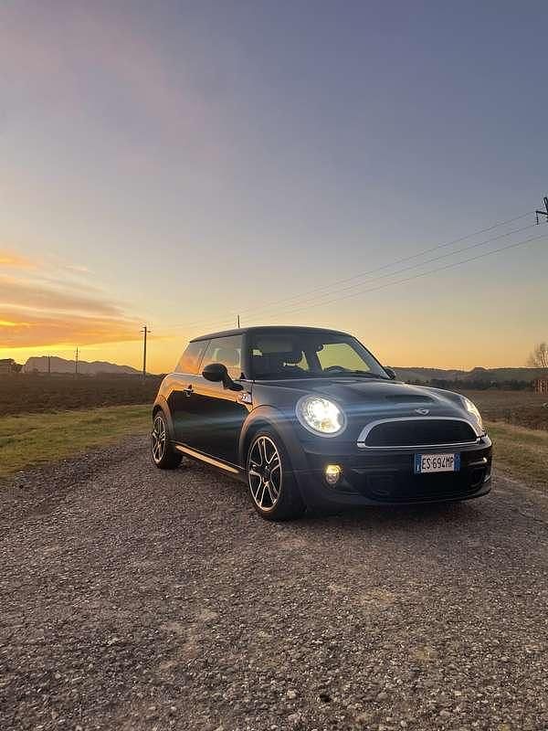 Usata Mini Cooper SD 143 CV (105 kW) 2013 Utilitaria