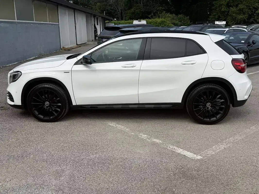 Usata Mercedes GLA200 Edition 136 CV (100 kW) 2019 Bianco SUV