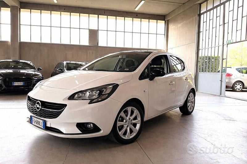 Usata Opel Corsa 90 CV (66 kW) 2016 Bianco Utilitaria