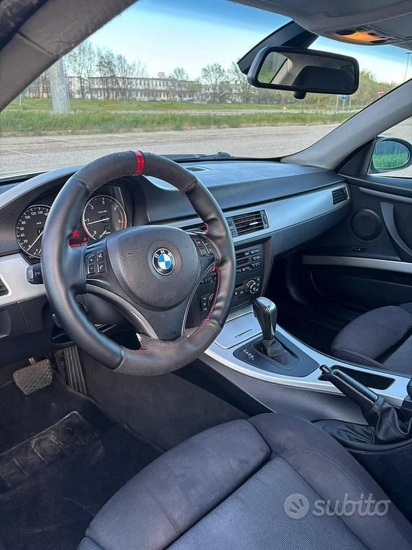 Usata BMW 320 M Sport 177 CV (130 kW) 2007 Bianco
