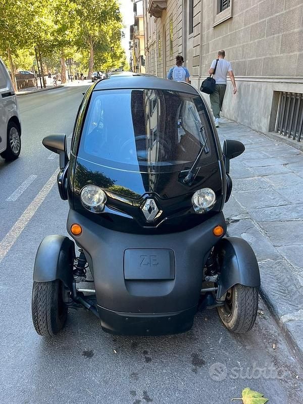 Usata Renault Twizy 12 kW (17 CV) 2015 Nero Utilitaria