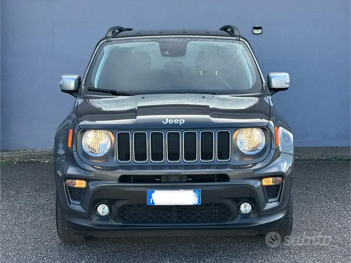 Usata Jeep Renegade Limited 131 CV (96 kW) 2022 Grigio canna di fucile SUV