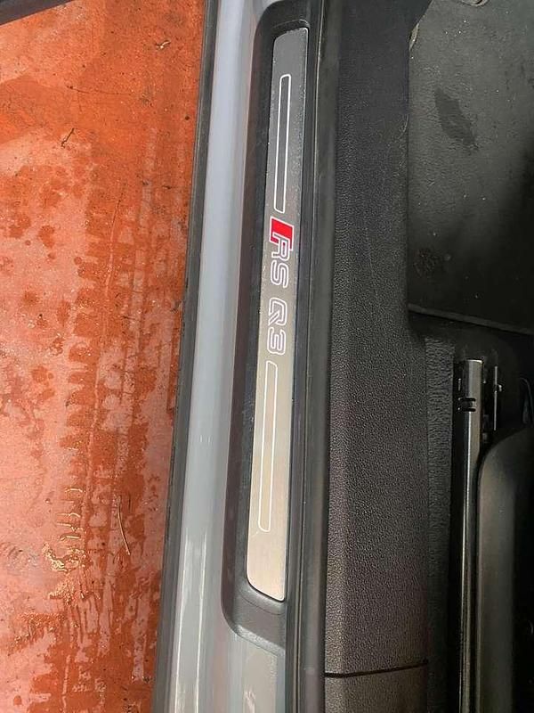 Usata Audi RS Q3 400 CV (294 kW) 2021 Grigio SUV